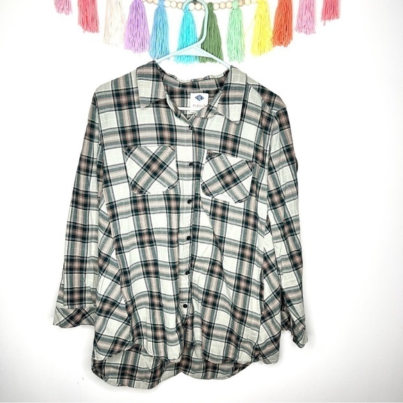 Wild Blue Sadie Robertson Green Plaid Back Patch Upcycled Christmas Shacket XL - Picture 13 of 14